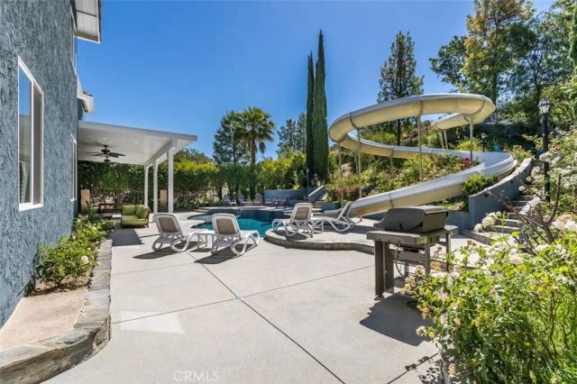 24806 Rosepark Court, Newhall, CA 91321
