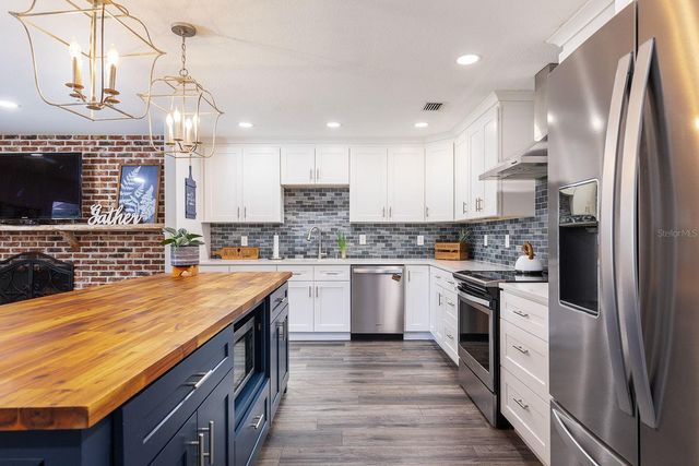 3571 LAKE ELEANOR DRIVE, Mount Dora, FL 32757