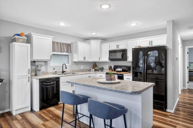 1479 E Drayton Court, Republic, MO 65738