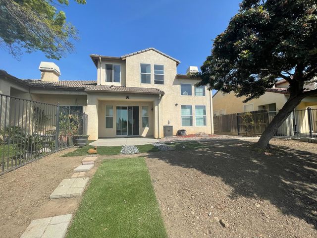 2780 Amalfi, Chowchilla, CA 93610