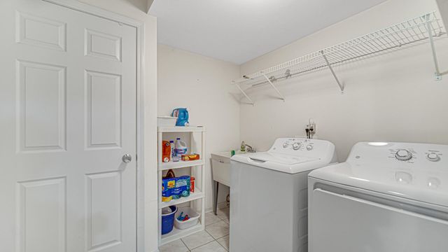 9519 Henry Street, Dyer, IN 46311