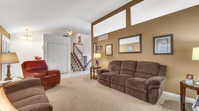 9519 Henry Street, Dyer, IN 46311