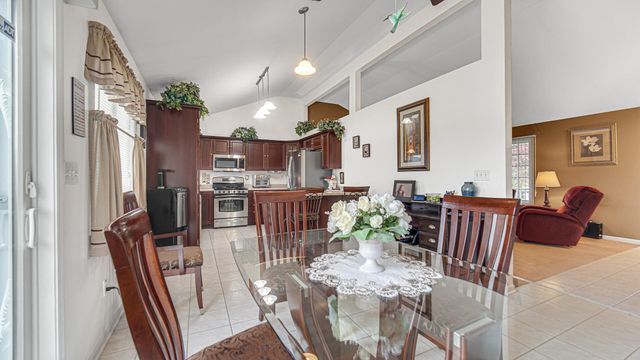 9519 Henry Street, Dyer, IN 46311