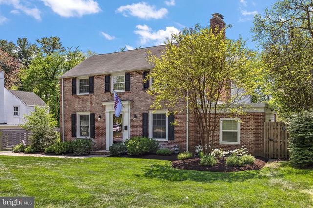 10 VINING LN, Wilmington, DE 19807