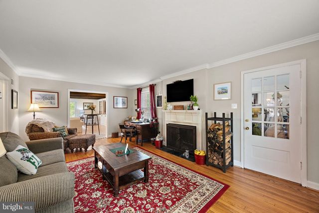 10 VINING LN, Wilmington, DE 19807
