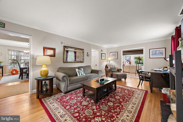 10 VINING LN, Wilmington, DE 19807
