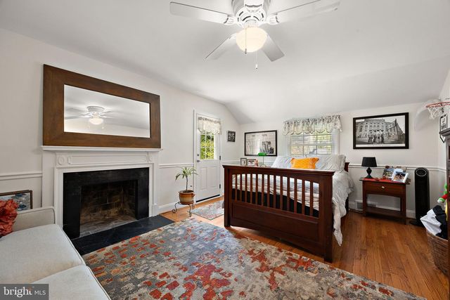 10 VINING LN, Wilmington, DE 19807