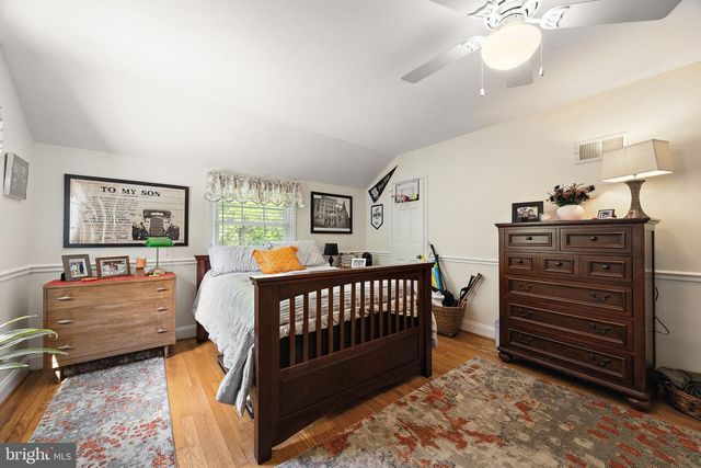 10 VINING LN, Wilmington, DE 19807