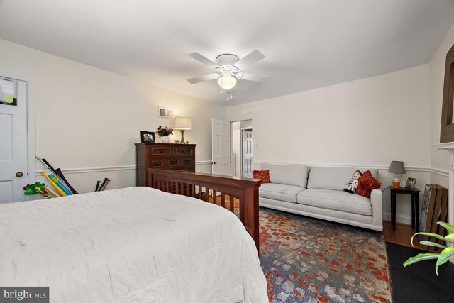 10 VINING LN, Wilmington, DE 19807