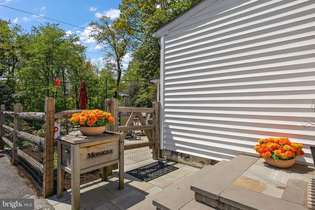 10 VINING LN, Wilmington, DE 19807