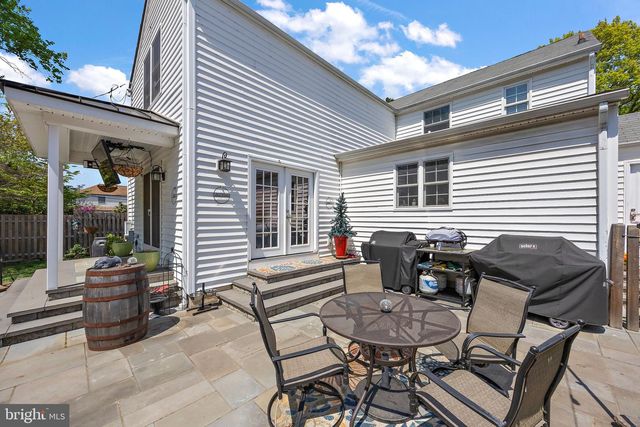 10 VINING LN, Wilmington, DE 19807