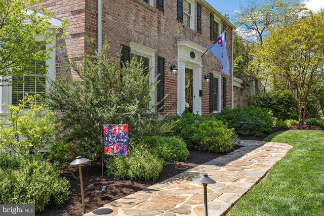 10 VINING LN, Wilmington, DE 19807