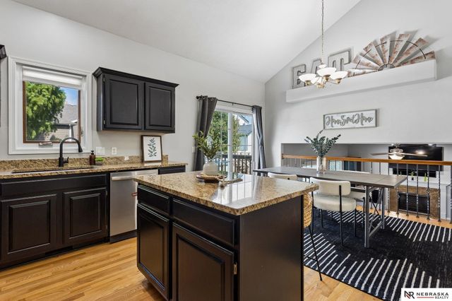 2822 O'Shea Drive, Lincoln, NE 68516