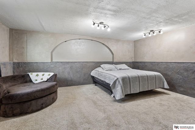 2822 O'Shea Drive, Lincoln, NE 68516