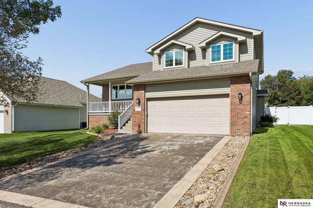 2822 O'Shea Drive, Lincoln, NE 68516