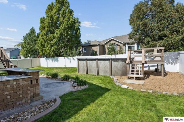 2822 O'Shea Drive, Lincoln, NE 68516