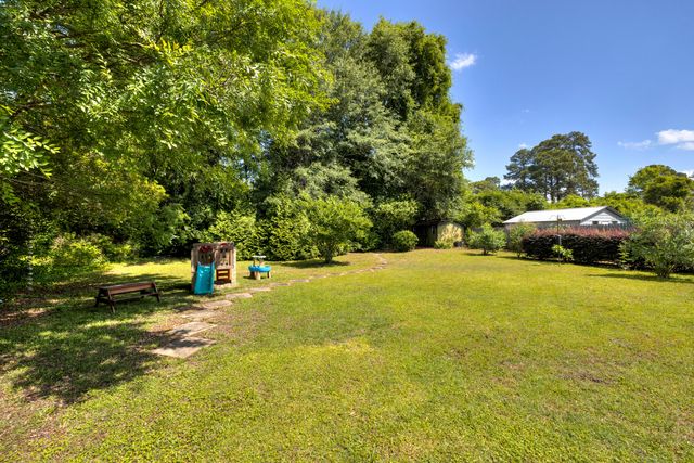 217 Burns Drive, Sumter, SC 29150