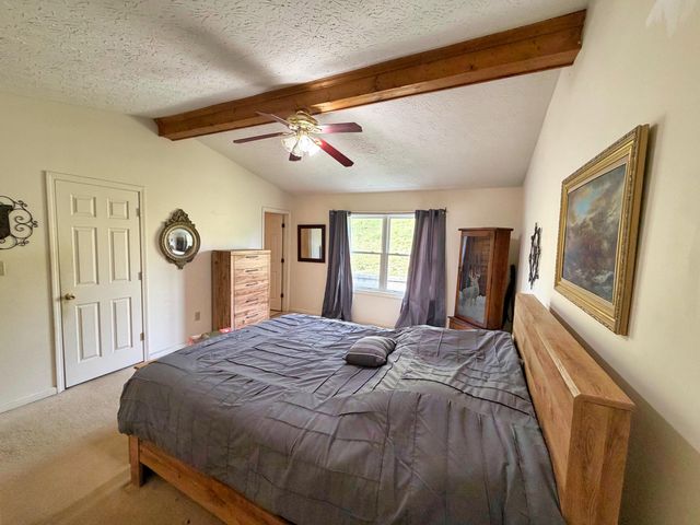 287 Logan Lick Road, Winchester, KY 40391