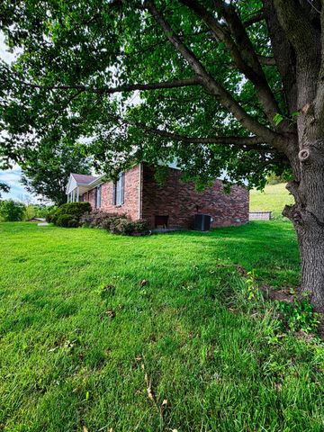 287 Logan Lick Road, Winchester, KY 40391