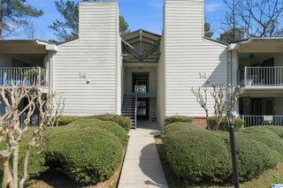 1403 Gables Dr, Hoover, AL 35244