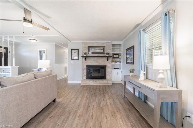 1401 Lambs Lane, Kernersville, NC 27284