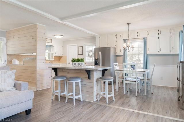 1401 Lambs Lane, Kernersville, NC 27284