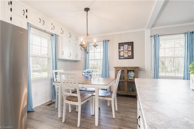 1401 Lambs Lane, Kernersville, NC 27284