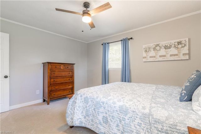 1401 Lambs Lane, Kernersville, NC 27284