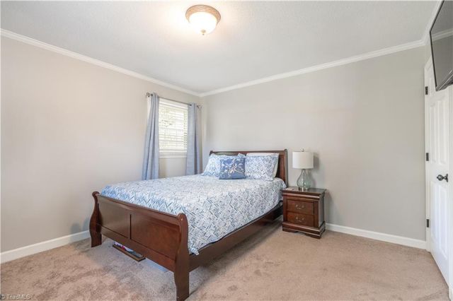 1401 Lambs Lane, Kernersville, NC 27284