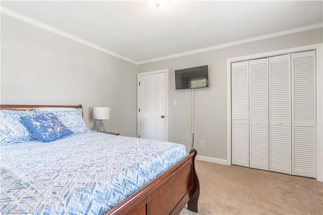 1401 Lambs Lane, Kernersville, NC 27284