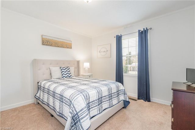 1401 Lambs Lane, Kernersville, NC 27284