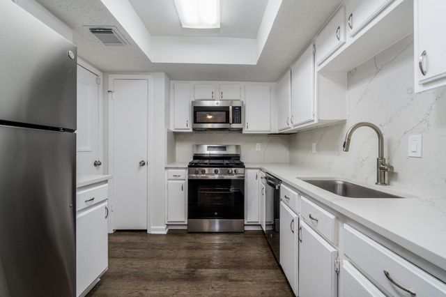 1163 Rock Canyon Drive, Katy, TX 77450