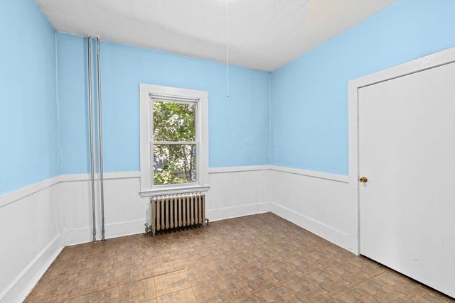 114 Hull St, Hingham, MA 02043