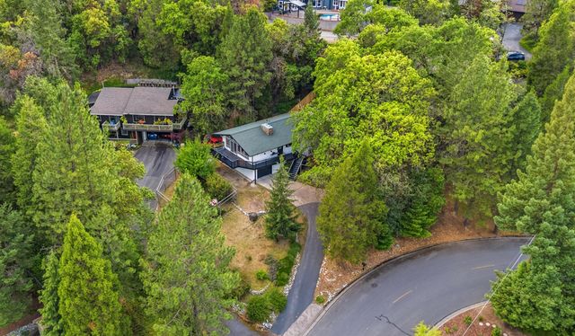 1441 NW B Street, Grants Pass, OR 97526