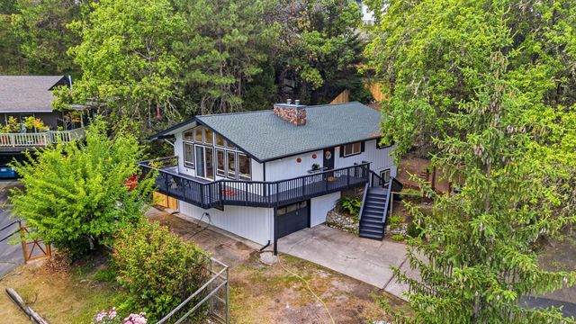 1441 NW B Street, Grants Pass, OR 97526