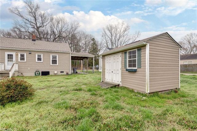 107 Roland DR, Hampton, VA 23669