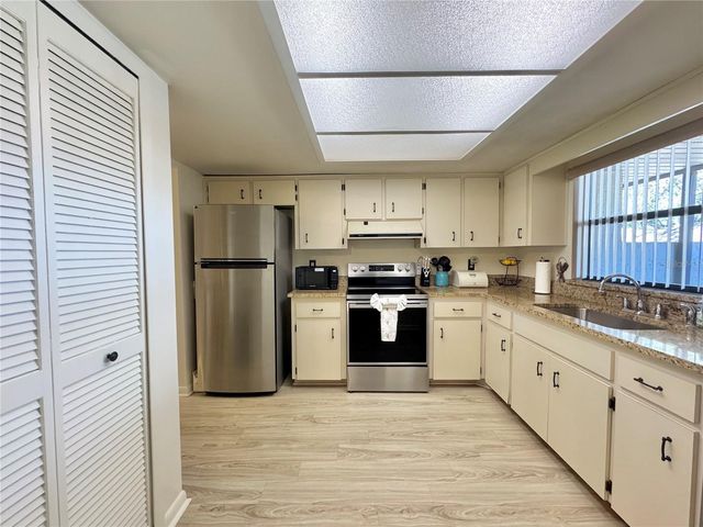 2246 FIRESTONE PLACE, Winter Haven, FL 33884