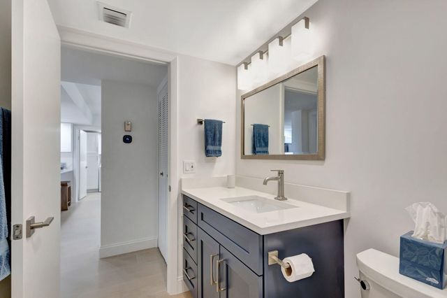 501 S Seas Drive 202, Jupiter, FL 33477