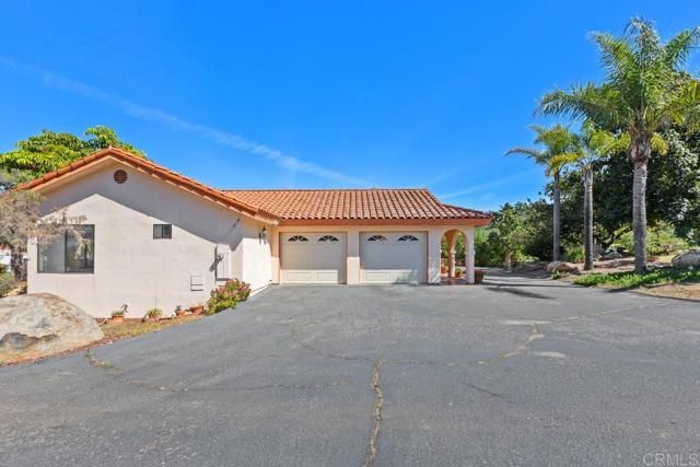 2394 Vista Grande, Vista, CA 92084