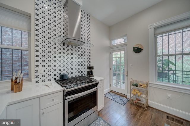 1842 NORTH CAPITOL ST NW, Washington, DC 20002