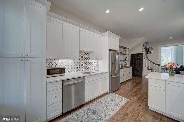 1842 NORTH CAPITOL ST NW, Washington, DC 20002