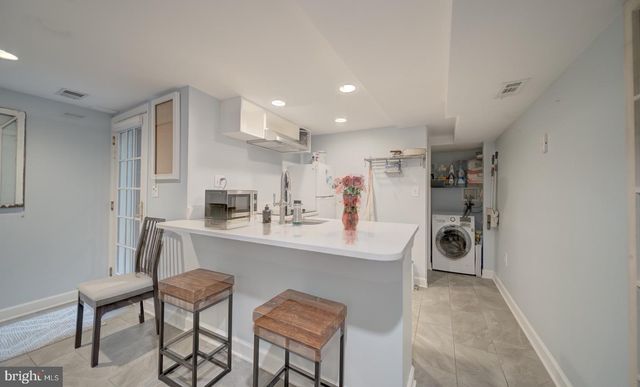 1842 NORTH CAPITOL ST NW, Washington, DC 20002