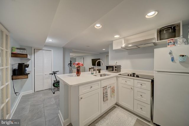1842 NORTH CAPITOL ST NW, Washington, DC 20002
