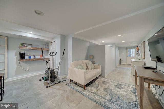 1842 NORTH CAPITOL ST NW, Washington, DC 20002