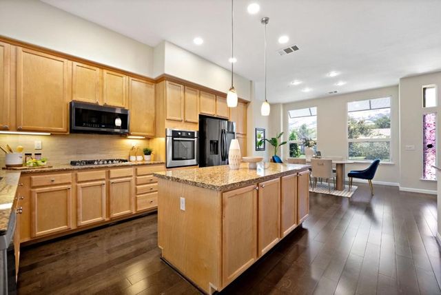 3035 Ruby Avenue, San Jose, CA 95135