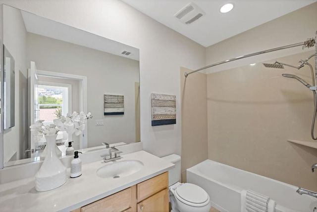 3035 Ruby Avenue, San Jose, CA 95135