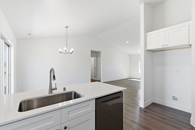 1207 N Layton Ave, Deer Park, WA 99006