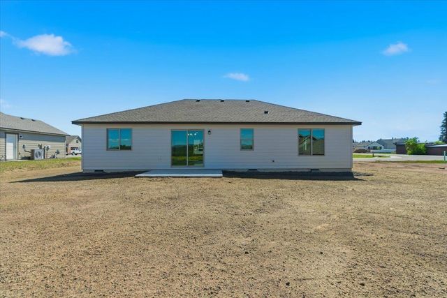 1207 N Layton Ave, Deer Park, WA 99006