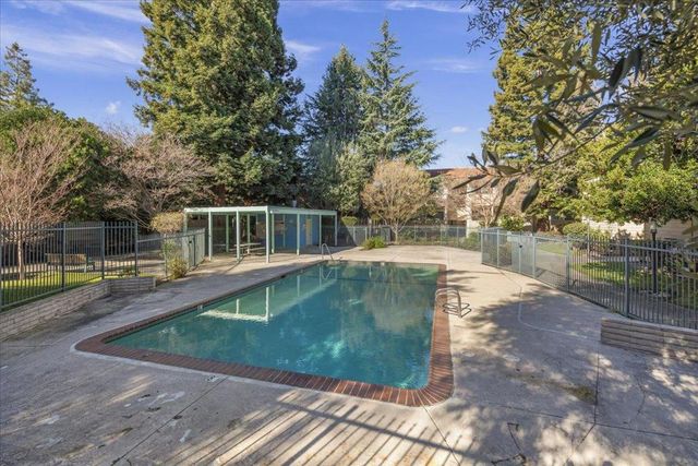 765 N Fair Oaks Avenue 3, Sunnyvale, CA 94085