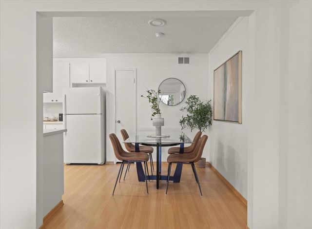 765 N Fair Oaks Avenue 3, Sunnyvale, CA 94085